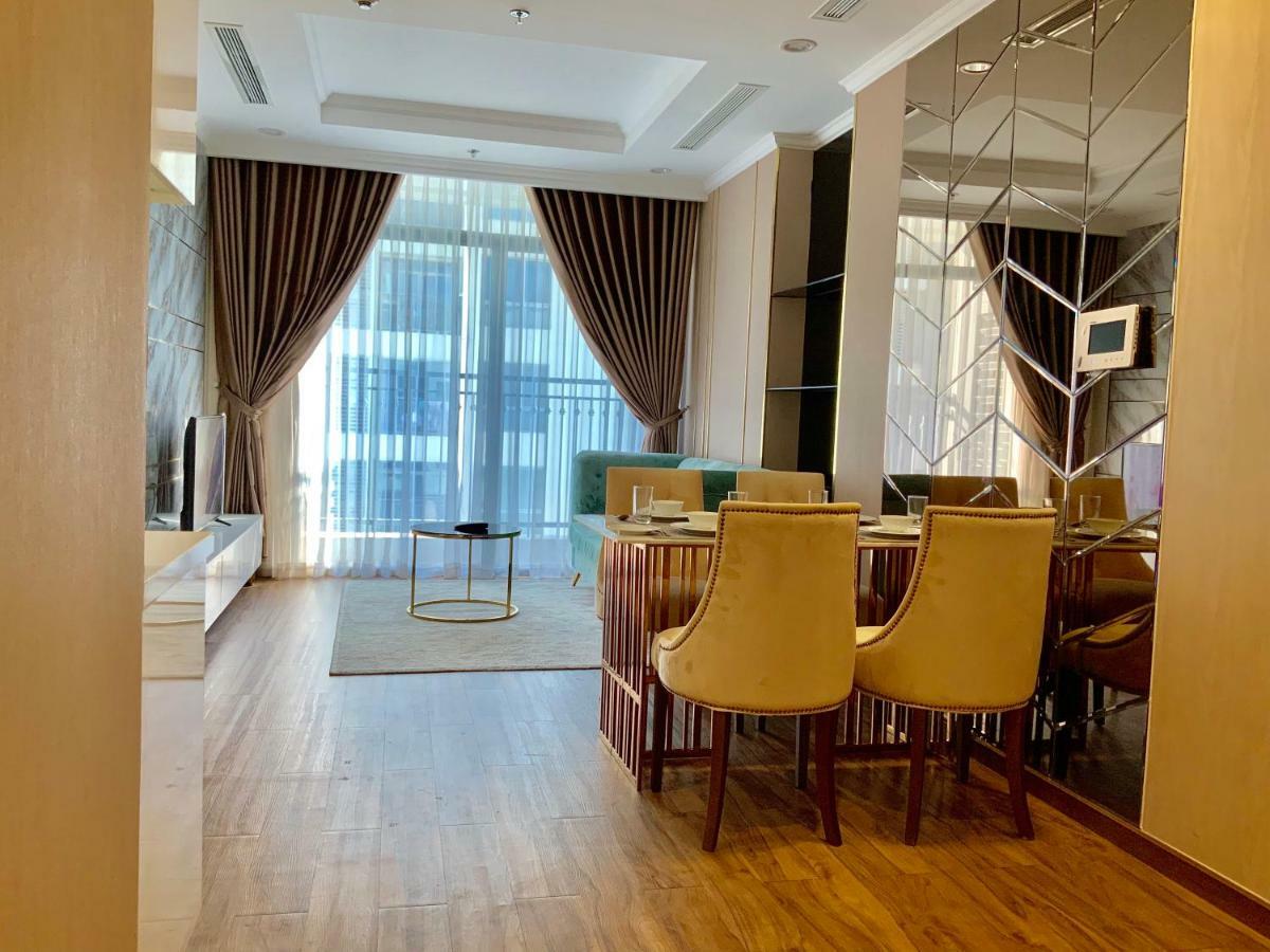 Luxhomes Saigon - Vinhomes Central Park Ho Chi Minh City Exterior photo